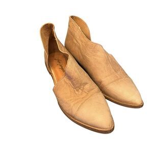 Free People Tan Leather Pointed Toe Flats